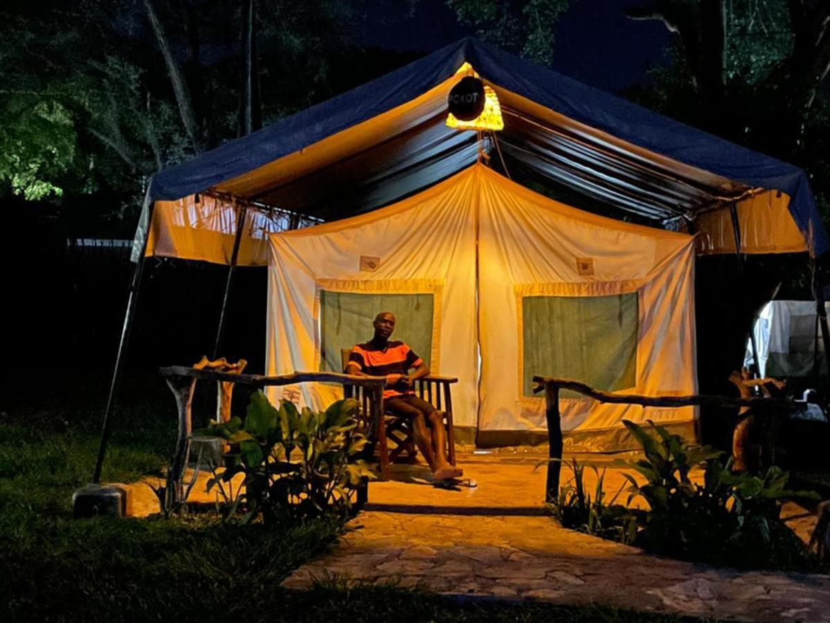 Bed and Breakfast Kara-Tunga Safari Camp Moroto Zewnętrze zdjęcie